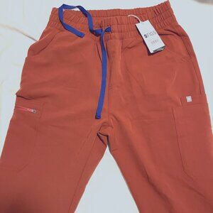 Figs Yola High-Waisted Scrub Pants